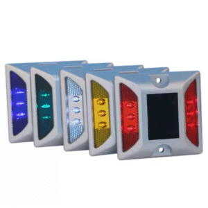 عيون قطط بالطاقة